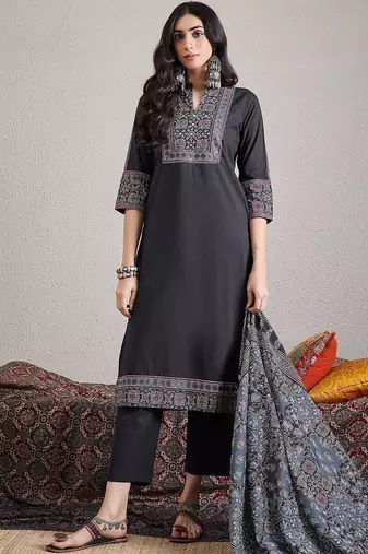 Ethnic Motifs Embroidered Mirror Work Pure Cotton Kurta With Trousers & Dupatta