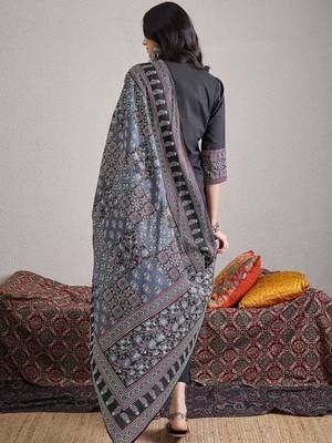 Ethnic Motifs Embroidered Mirror Work Pure Cotton Kurta With Trousers & Dupatta 5