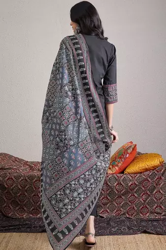 Ethnic Motifs Embroidered Mirror Work Pure Cotton Kurta With Trousers & Dupatta