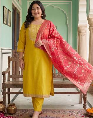 Plus Size Yellow Embroidered Straight Kurta Trousers With Dupatta Set 2