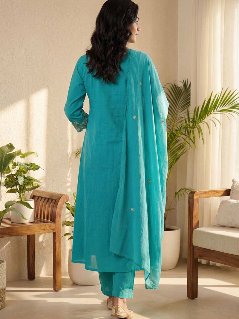 Women Floral Embroidered Pleated Thread Work Pure Cotton Kurta with Trousers & With Dupatta