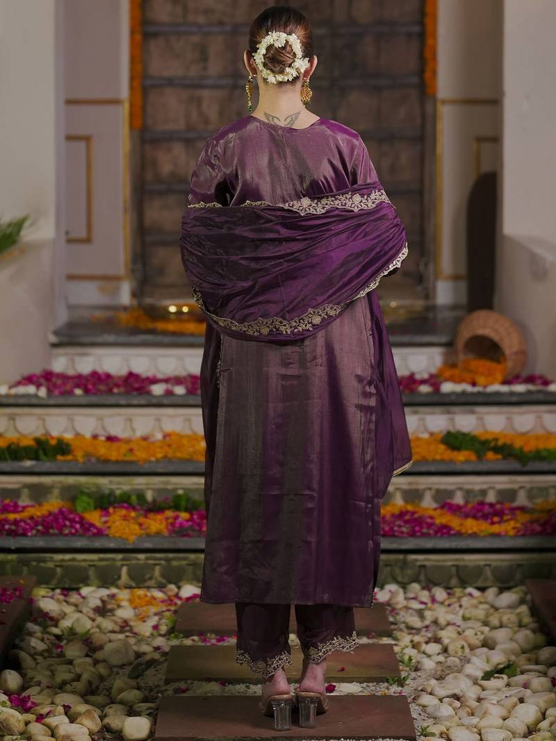 Women Ethnic Motifs Embroidered Regular Liva Kurta with Trousers & With Dupatta