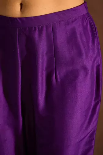 Ethnic Motifs Embroidered Sequinned Straight Kurta With Trousers & Dupatta