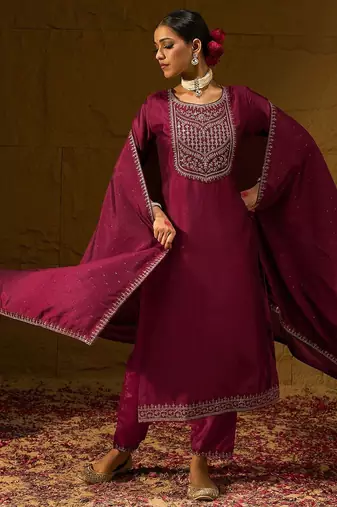 Ethnic Motifs Embroidered Sequinned Straight Kurta with Trousers & With Dupatta
