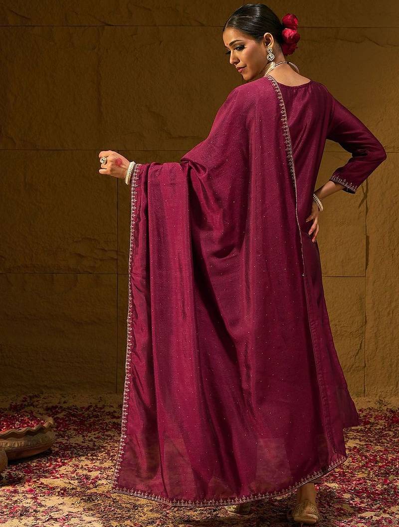 Ethnic Motifs Embroidered Sequinned Straight Kurta with Trousers & With Dupatta