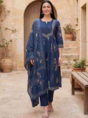 Women Ethnic Motifs Printed Empire Thread Work Pure Cotton Kurta with Trousers & With Dupatta 3