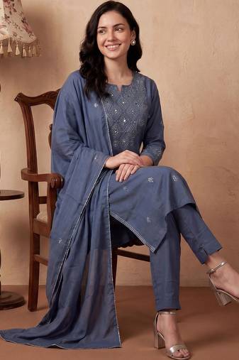 Women Ethnic Motifs Embroidered Regular Mirror Work  Cotton Kurta with Trousers & With Dupatta