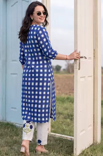 Women Printed Regular Pure Cotton Kurta with Trousers