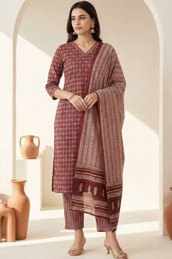 Women Printed Regular Pure Cotton Kurta with Trousers & With Dupatta