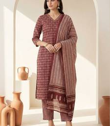 Women Printed Regular Pure Cotton Kurta with Trousers & With Dupatta
