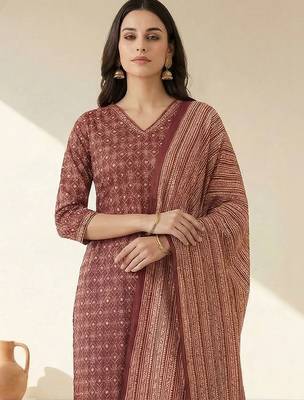 Women Printed Regular Pure Cotton Kurta with Trousers & With Dupatta 2
