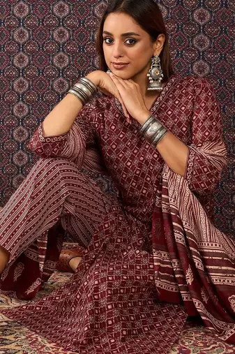 Women Printed Regular Pure Cotton Kurta with Trousers & With Dupatta
