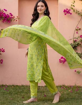 Women Ethnic Motifs Printed Regular Pure Cotton Kurta with Trousers & With Dupatta 3