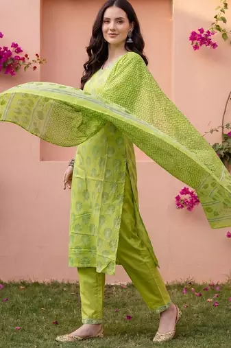 Women Ethnic Motifs Printed Regular Pure Cotton Kurta with Trousers & With Dupatta