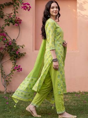 Women Ethnic Motifs Printed Regular Pure Cotton Kurta with Trousers & With Dupatta 6