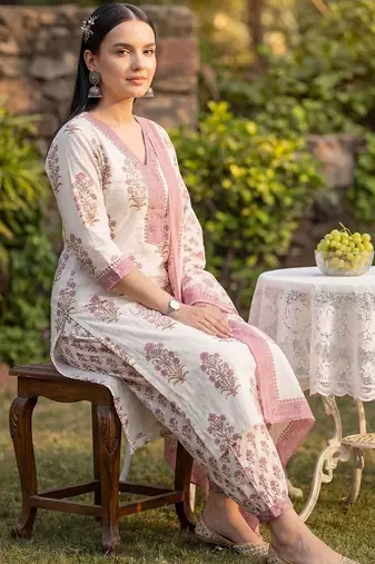 Women Floral Printed Regular Sequinned Pure Cotton Kurta with Salwar & With Dupatta
