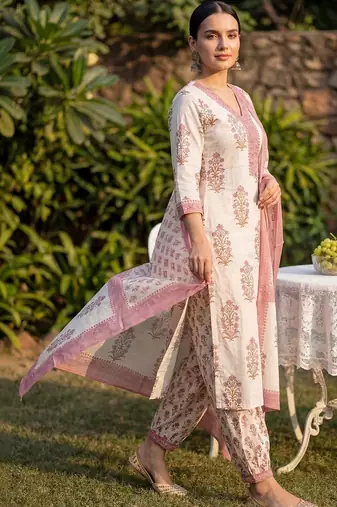 Women Floral Printed Regular Sequinned Pure Cotton Kurta with Salwar & With Dupatta