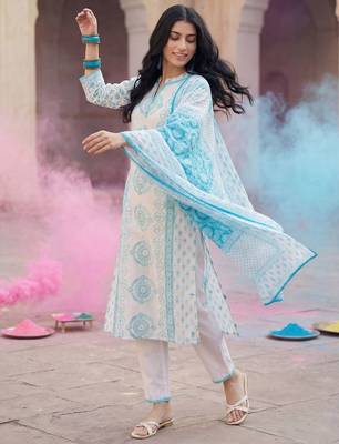 Ethnic Motifs Printed Regular Pure Cotton Kurta with Trousers & Dupatta 1