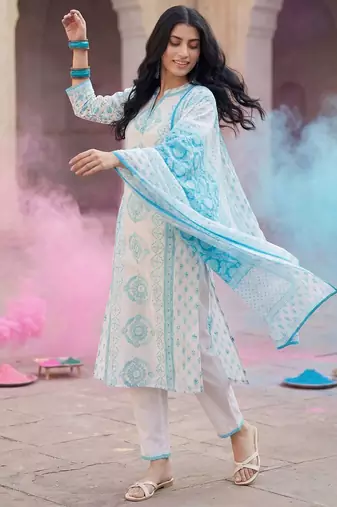 Ethnic Motifs Printed Regular Pure Cotton Kurta with Trousers & Dupatta