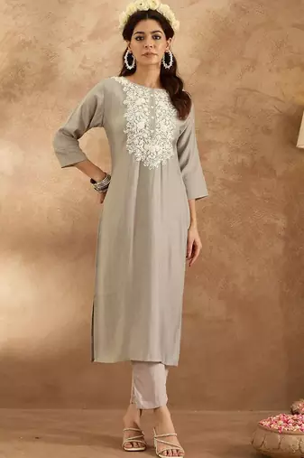 Women Ethnic Motifs Embroidered Regular Thread Work Kurta with Trousers