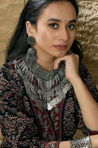 Women Floral Printed Regular Pure Cotton Kurta with Trousers & Dupatta
