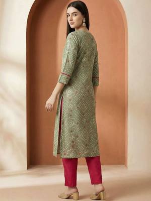 Women Ethnic Motifs Printed Regular Thread Work Pure Cotton Kurta with Trousers & With Dupatta 4