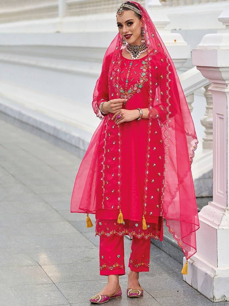 Magenta Floral Embroidered Beads & Stones Straight Kurta & Trousers With Dupatta