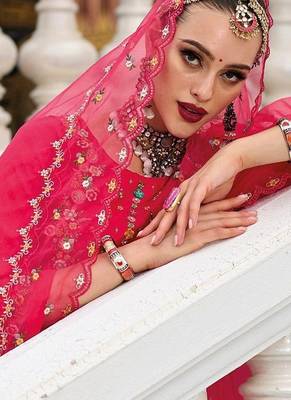 Magenta Floral Embroidered Beads & Stones Straight Kurta & Trousers With Dupatta 5