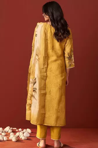 Women Floral Embroidered Cotton Kurta with Trousers & Dupatta