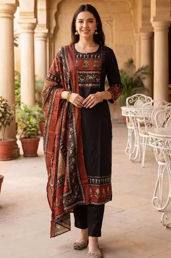 Women Ethnic Motifs Printed Regular Pure Cotton Kurta with Trousers & With Dupatta
