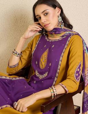 Women Ethnic Motifs Colourblocked Regular Thread Work Kurta with Patiala & With Dupatta 1