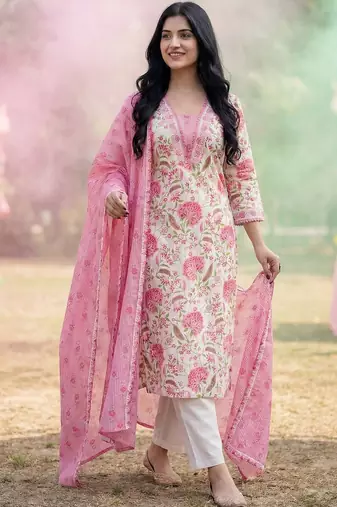Women Floral Printed Regular Pure Cotton Kurta with Trousers & With Dupatta