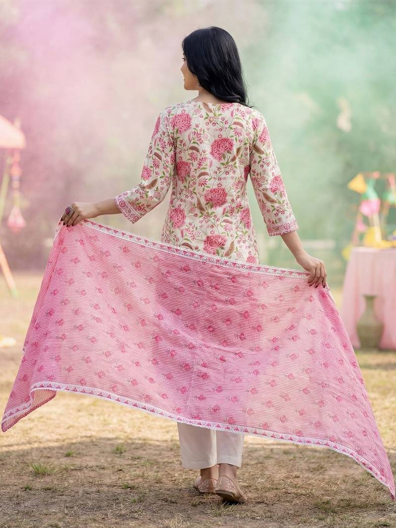 Women Floral Printed Regular Pure Cotton Kurta with Trousers & With Dupatta