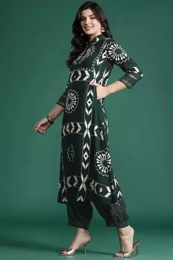 Floral Printed Sequinned Kurta with Trousers