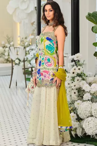 Women Floral Printed Regular Gotta Patti Kurta With Sharara & Dupatta