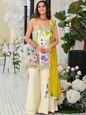 Women Floral Printed Regular Gotta Patti Kurta With Sharara & Dupatta 5