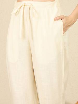 Floral Embroidered Notch Neck Straight Kurta with Trousers & Dupatta 4
