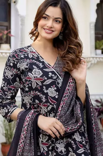 Women Floral Printed Angrakha Pure Cotton Kurta with Trousers & With Dupatta