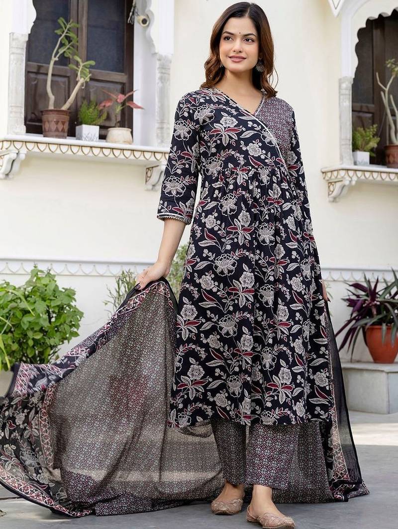 Women Floral Printed Angrakha Pure Cotton Kurta with Trousers & With Dupatta