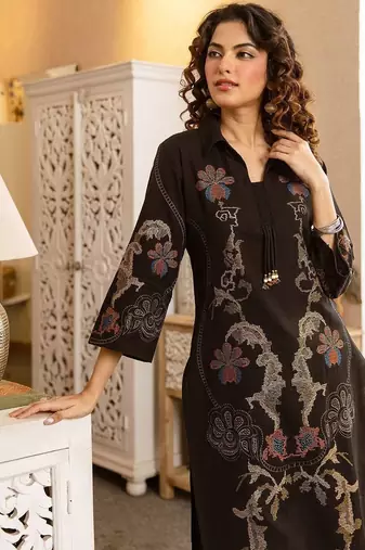 Women Ethnic Motifs Embroidered Regular Thread Work Pure Cotton Kurta with Trousers