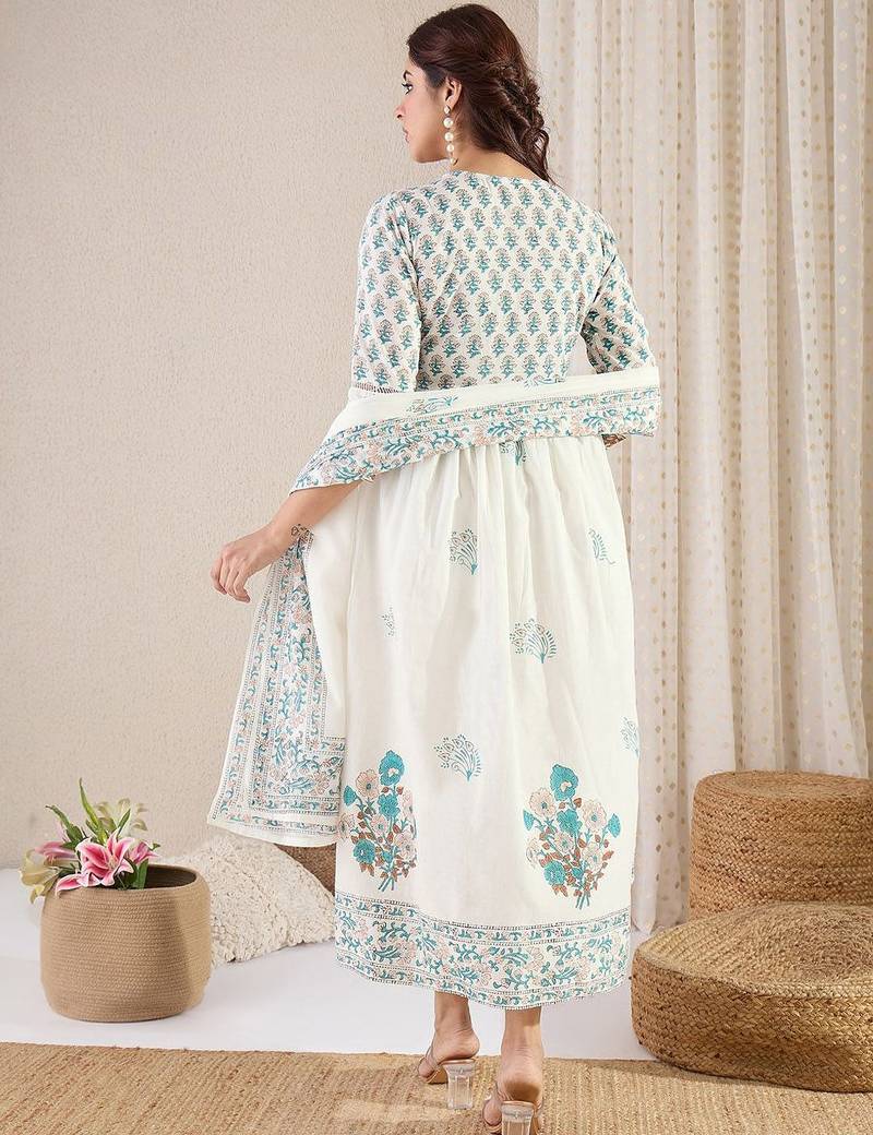 Floral Printed V Neck Empire A Line Pure Cotton Kurta With Trousers & Dupatta