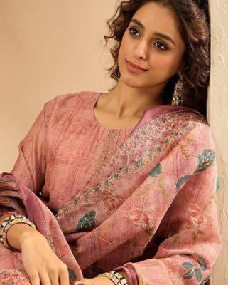 Women Embroidered Kurta with Trousers & Dupatta 2