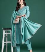 Floral Embroidered Thread Work Kurta with Trousers & With Dupatta