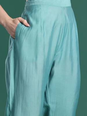 Floral Embroidered Thread Work Kurta with Trousers & With Dupatta 3