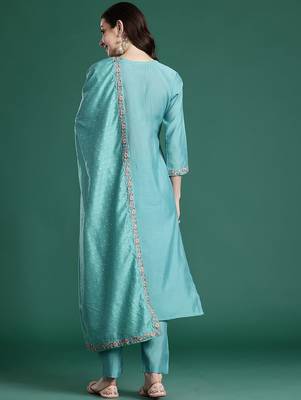 Floral Embroidered Thread Work Kurta with Trousers & With Dupatta 6