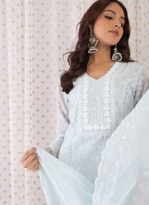 Women Ethnic Motifs Thread Work Pure Cotton Kurta with Trousers & With Dupatta 5