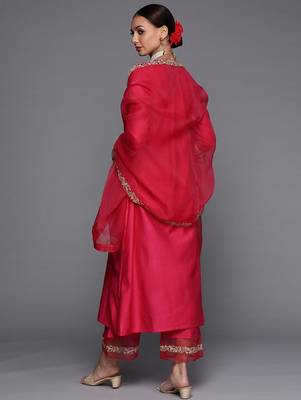 Women Pink & Gold Yoke Embroidered Sequinned A-Line Kurta Palazzos Dupatta 7