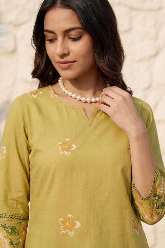 Printed  Cotton Kurta With Trousers