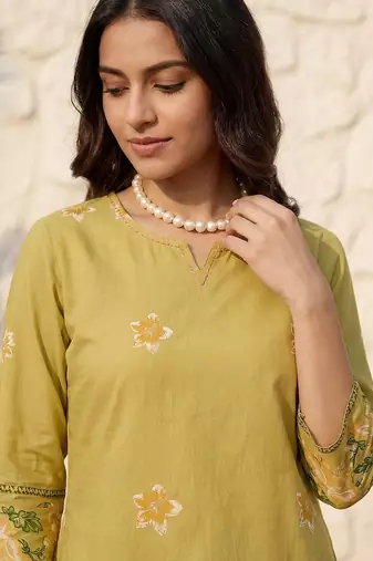 Printed Pure Cotton Kurta With Trousers