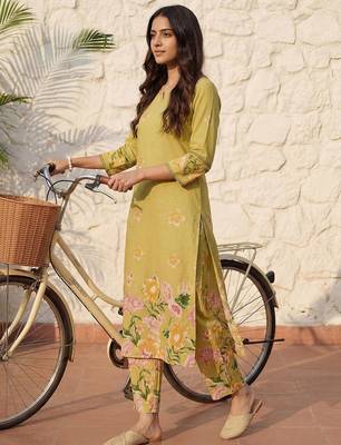 Printed Pure Cotton Kurta With Trousers 5